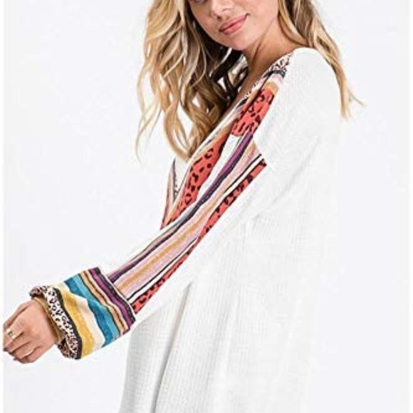Lovely Melody Brushed Waffle V-Neck Tunic Top