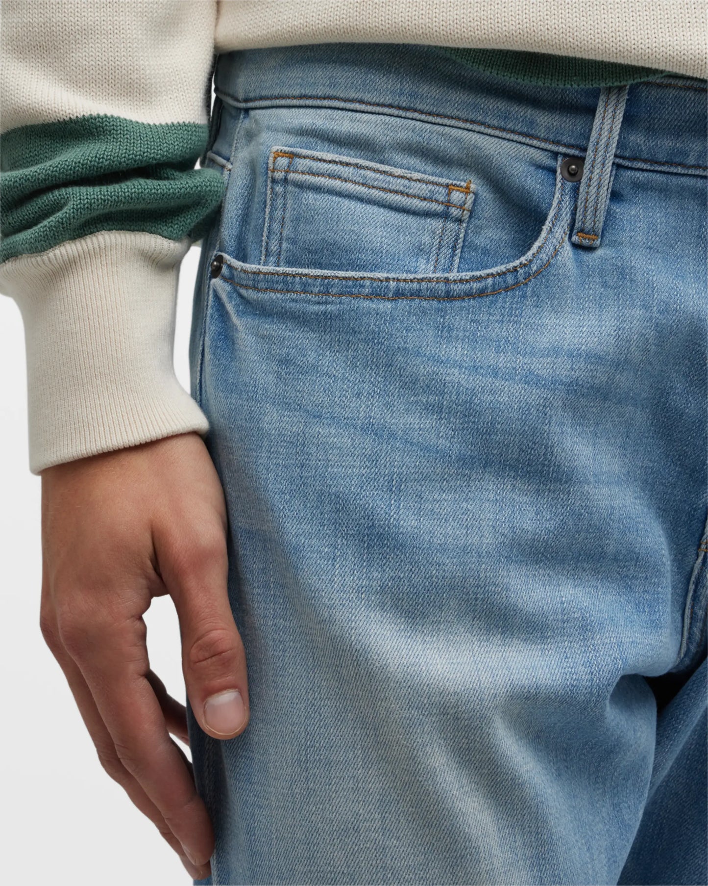 Frame L'Homme Slim Fit Jeans in Finn