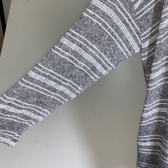 Others Follow Sweater - Gray