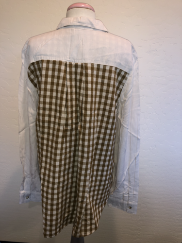 Hem and Thread Gingham Contrast Button Down Long Sleeve