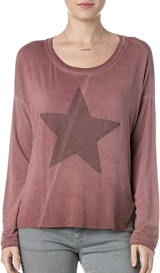 Miss Me Russet Red Star Print Graphic Long Sleeve Top